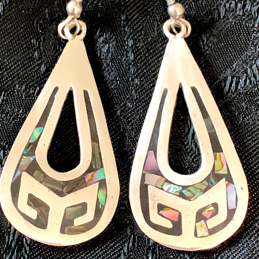 Mexican 925 Silver Teardrop Fishhook Earrings with Iridescent Abalone Insets - Picture 3 of 4